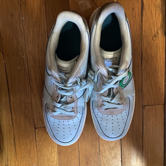 DEVIN BOOKER AF1 LOW VERY RAREVERY EXPENSIVE ( YESS MA AND NO SIR ) - Picture 1 of 6
